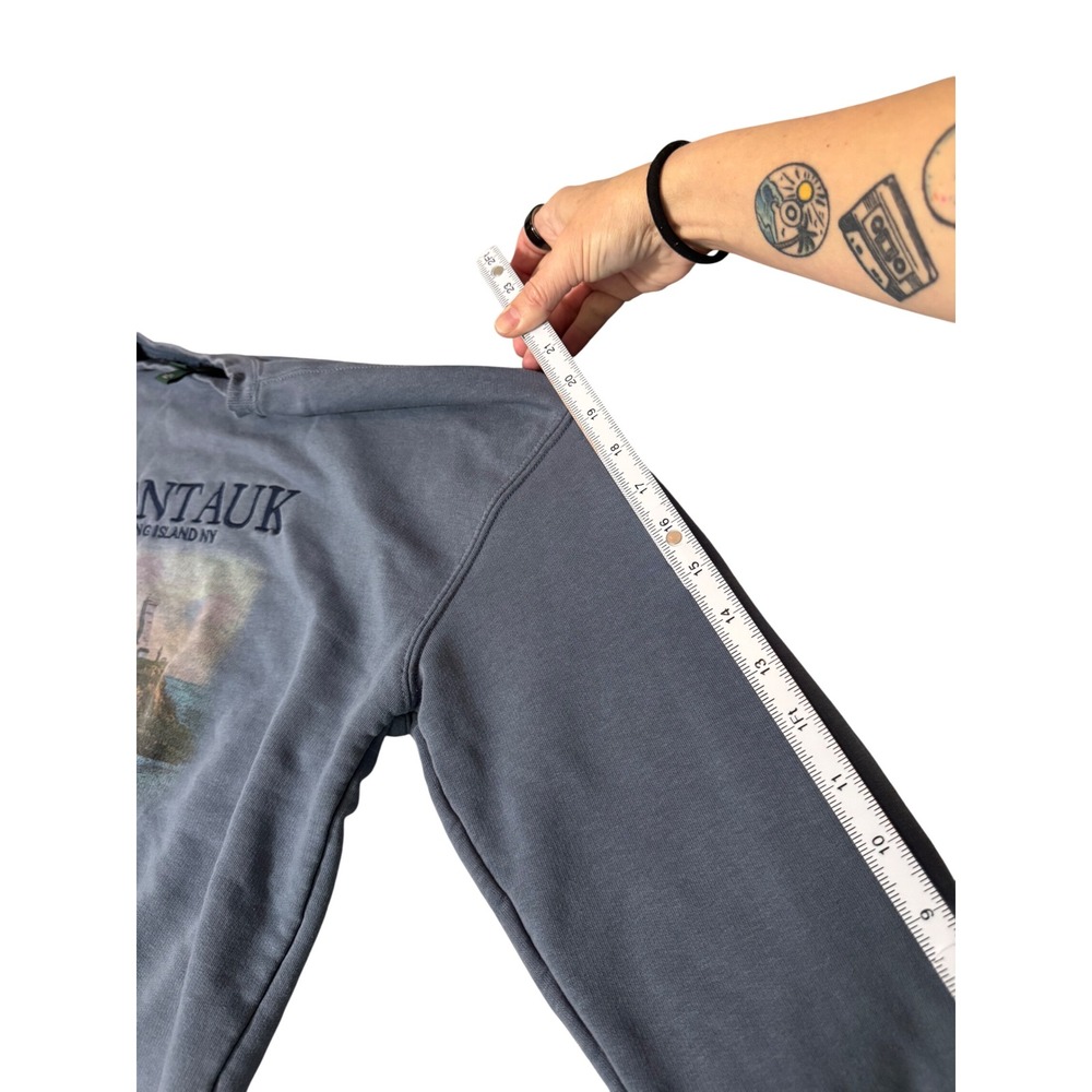 OVERSIZED Wild Fable Montauk Long Island NY Graphic Sweatshirt Gray Blue XXS - Picture 6 of 9